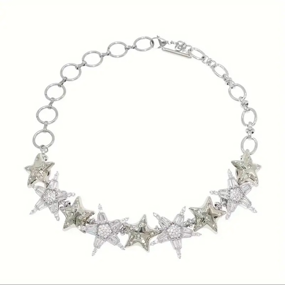 NWOT Y2K Star Necklace in Silver - Picture 3 of 4